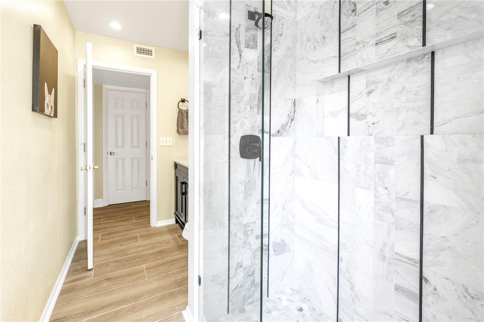 SIESTA BEACH - Residential