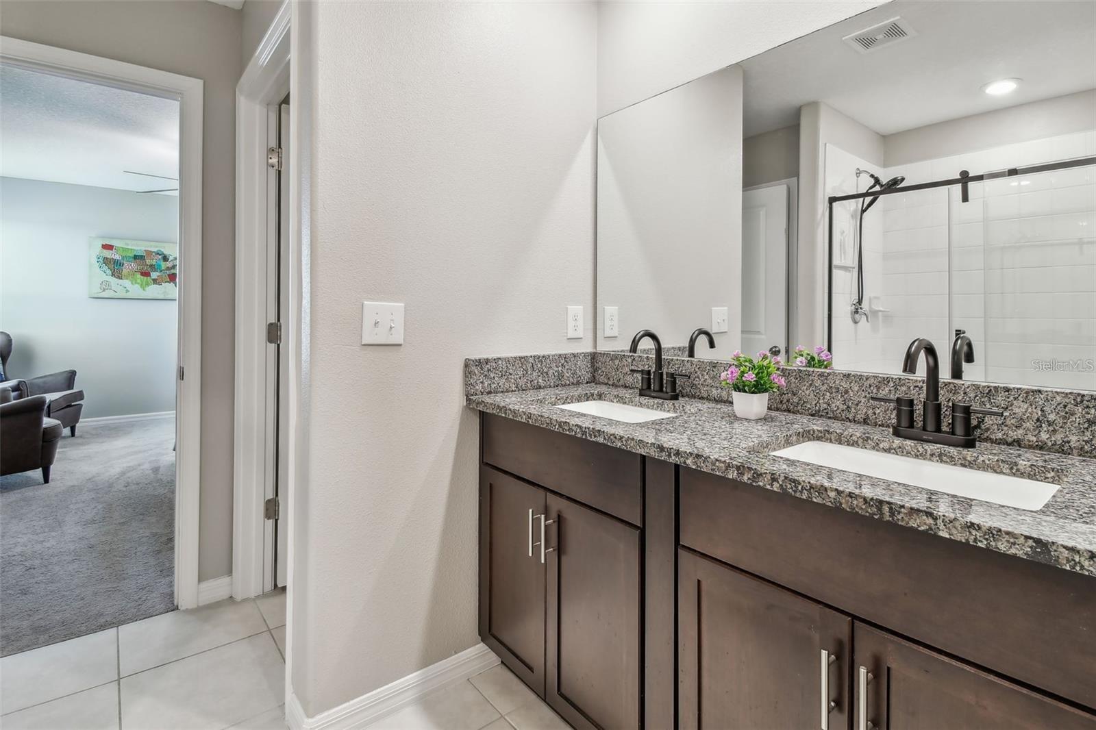 TRIPLE CRK VILLAGE N & P - Residential Lease