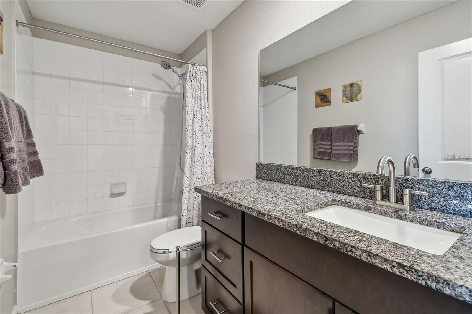 TRIPLE CRK VILLAGE N & P - Residential Lease