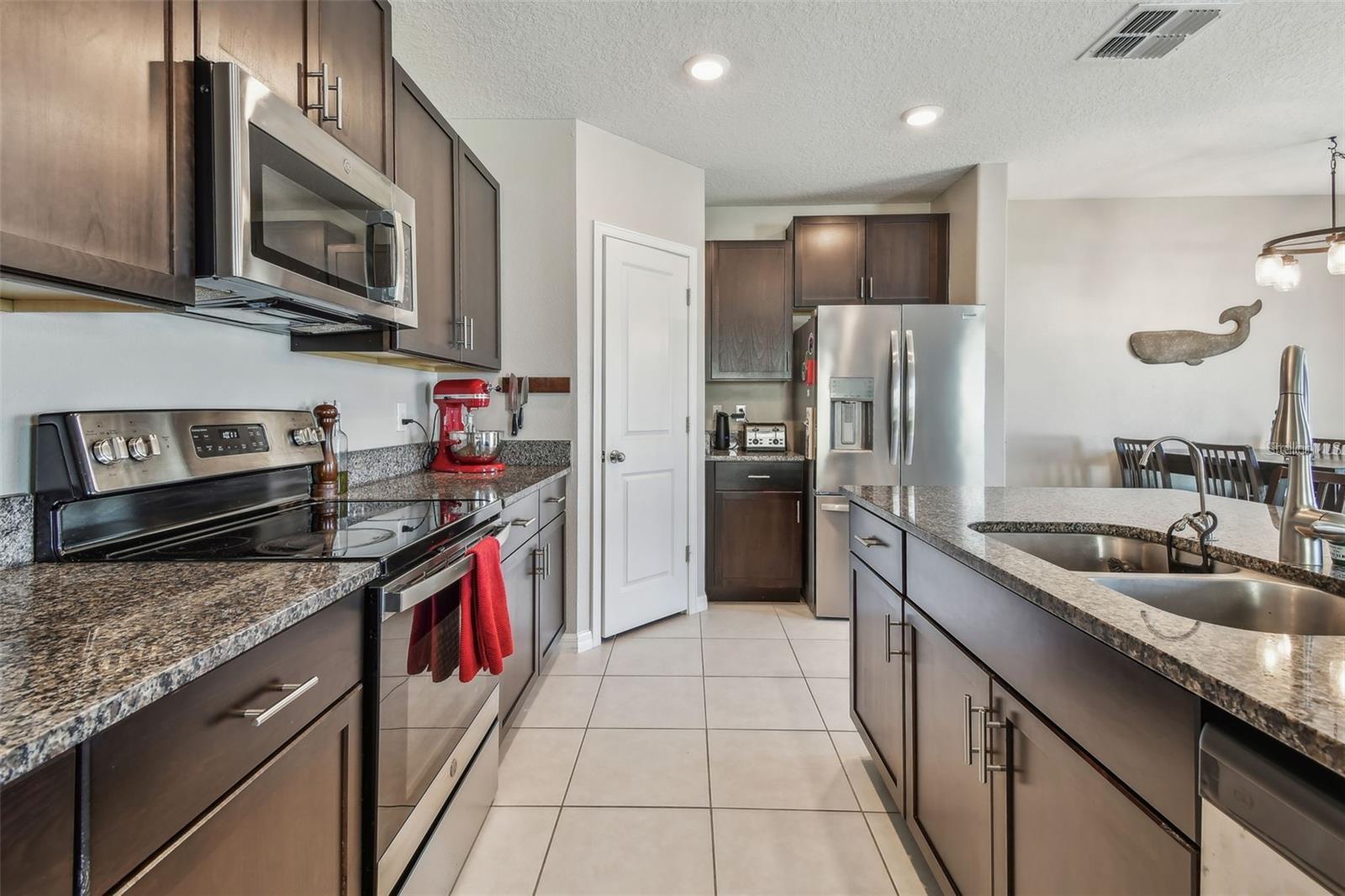 TRIPLE CRK VILLAGE N & P - Residential Lease