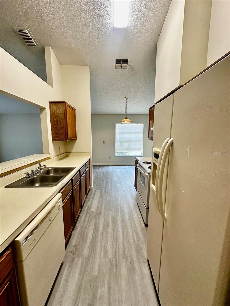Photo of 3723 Narroline Drive, Orlando, FL 32818 (MLS # O6437081)