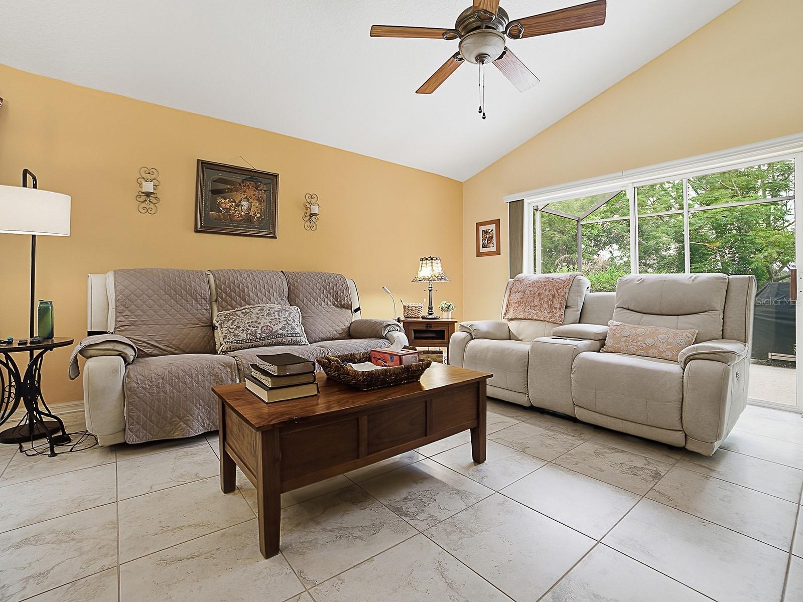 PLANTATION AT LEESBURG BELLE TERRE VILLAGE L - Residential