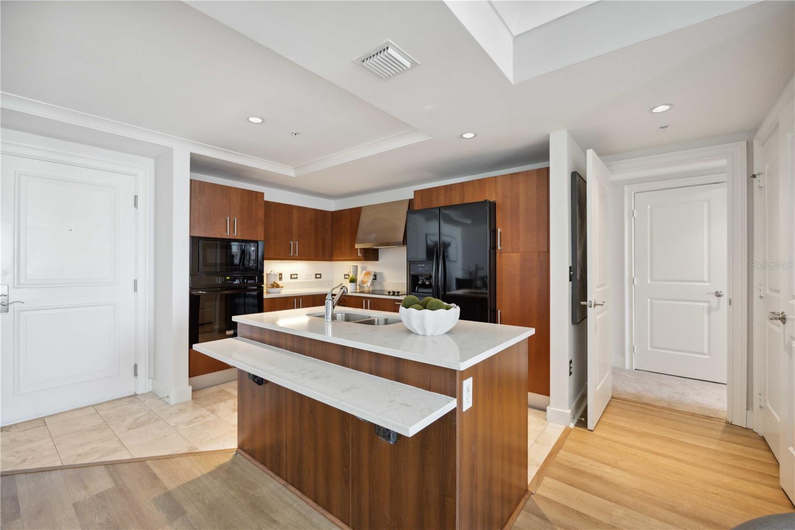 1350 MAIN RESIDENTIAL - Residential