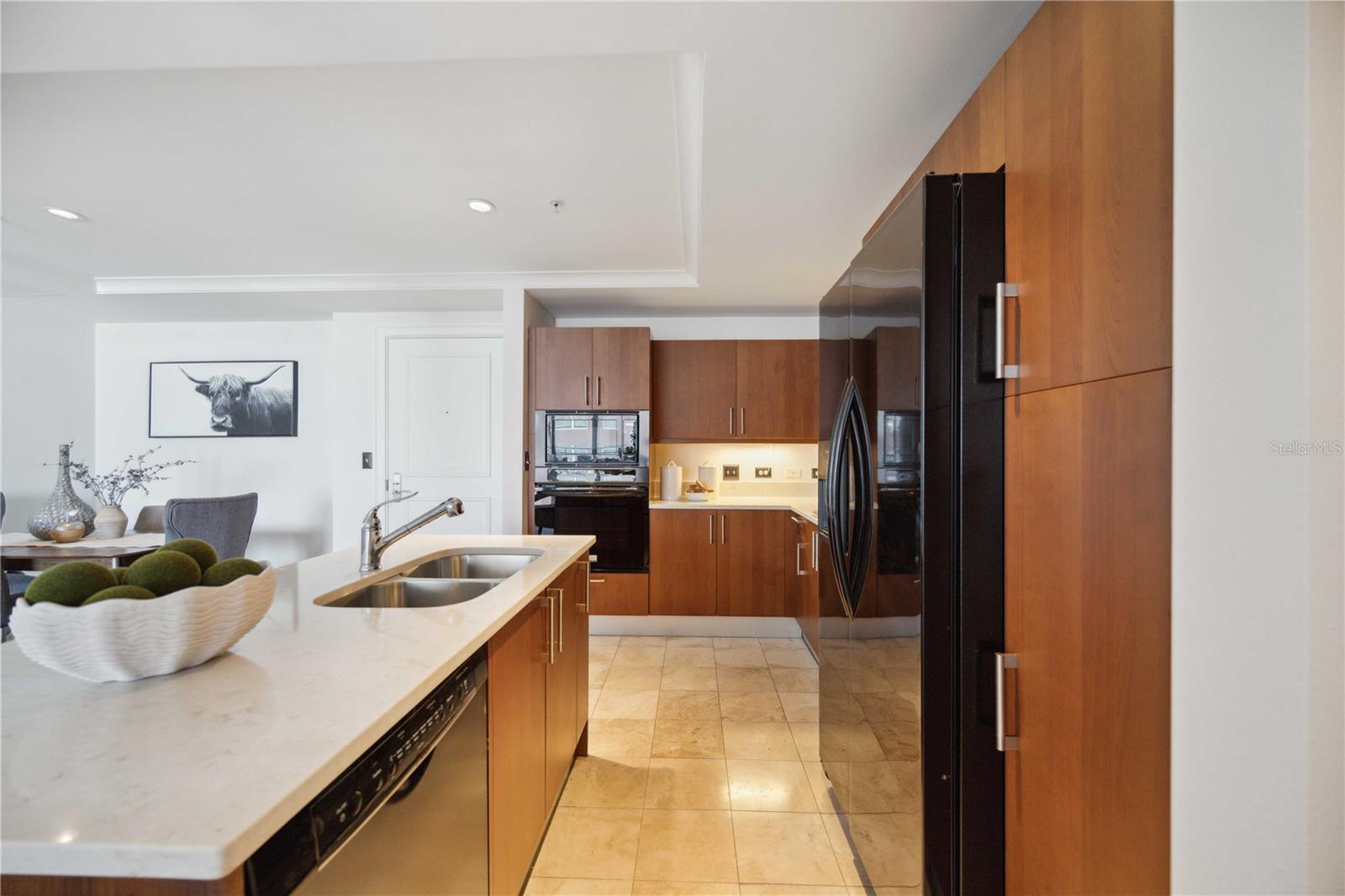 1350 MAIN RESIDENTIAL - Residential