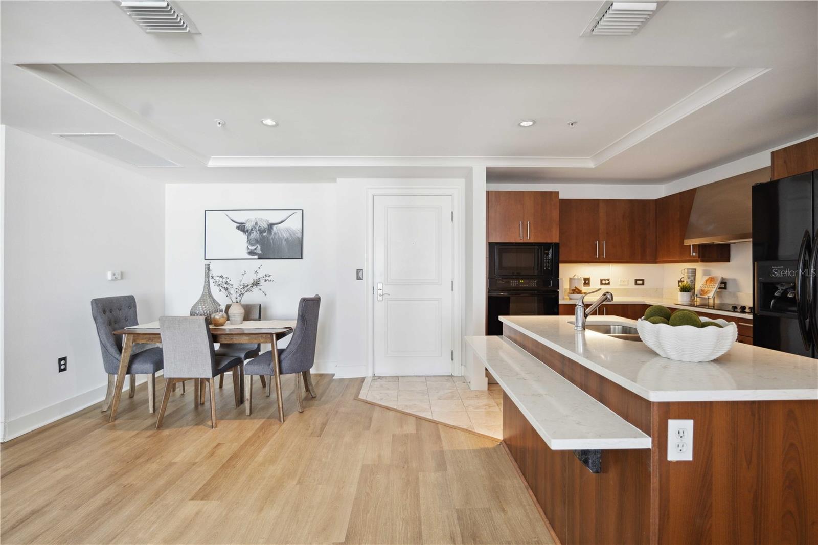 1350 MAIN RESIDENTIAL - Residential