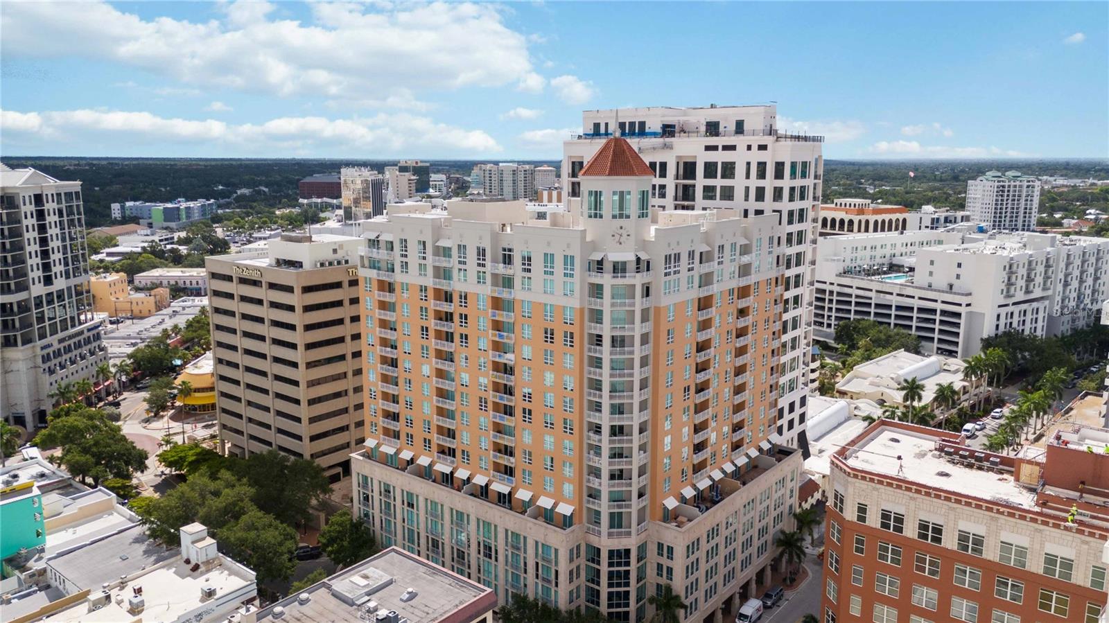 1350 MAIN RESIDENTIAL - Residential