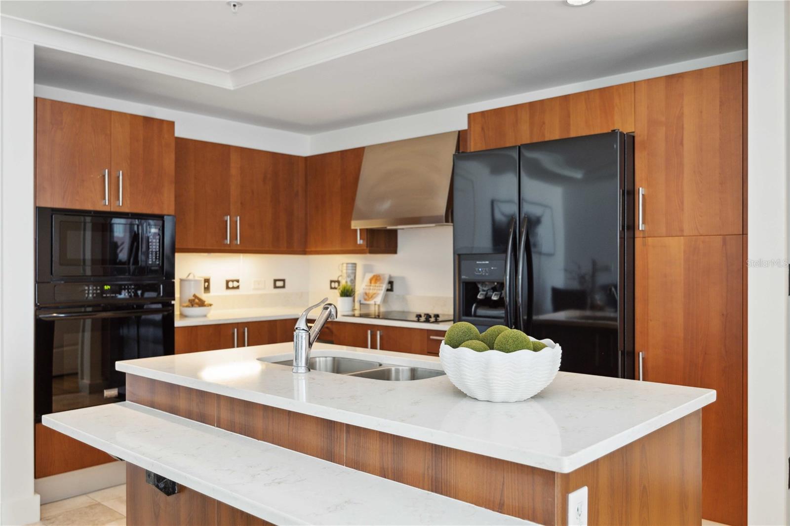 1350 MAIN RESIDENTIAL - Residential