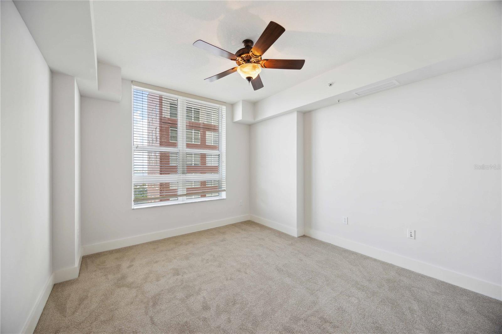 1350 MAIN RESIDENTIAL - Residential