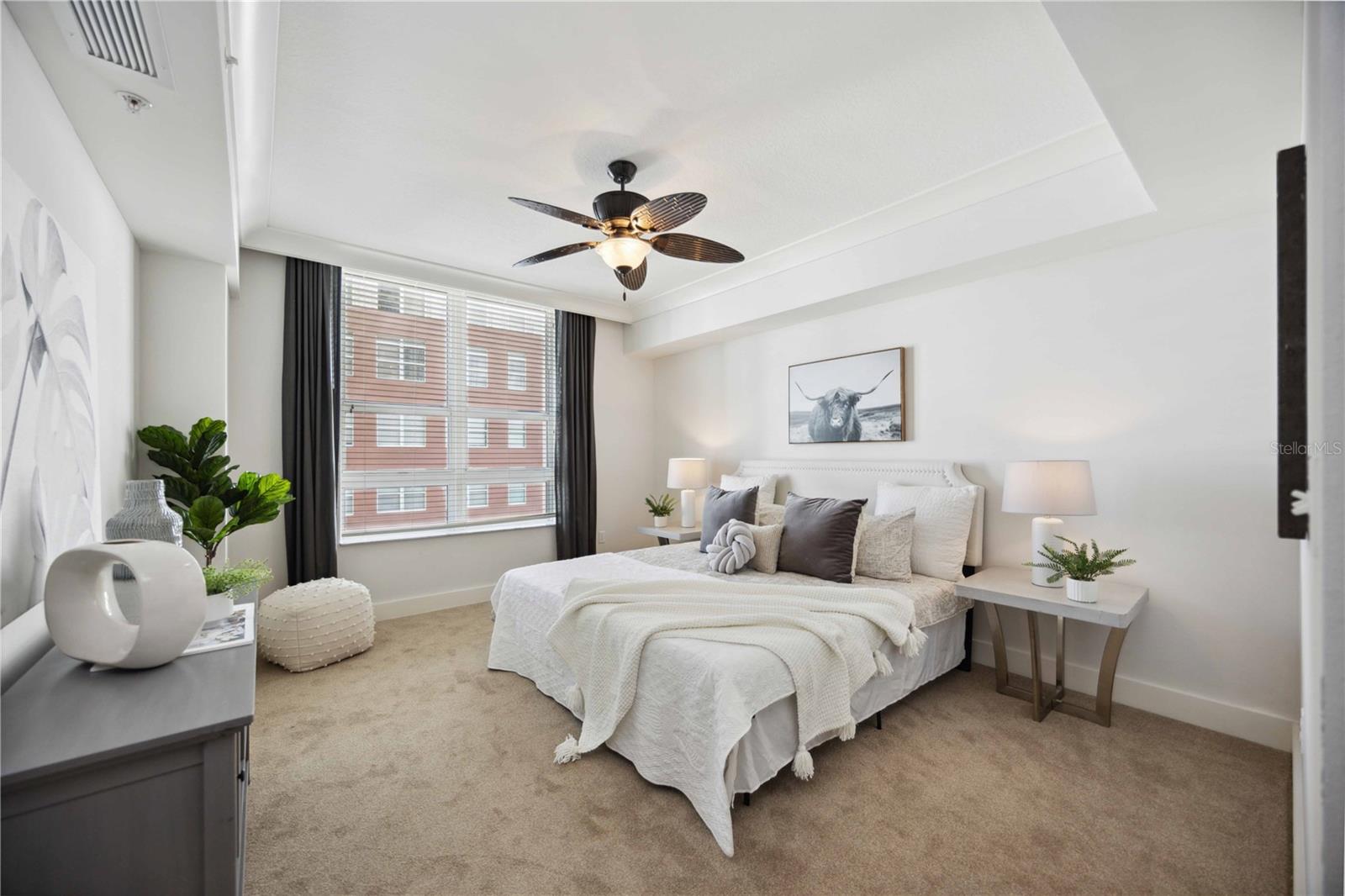 1350 MAIN RESIDENTIAL - Residential