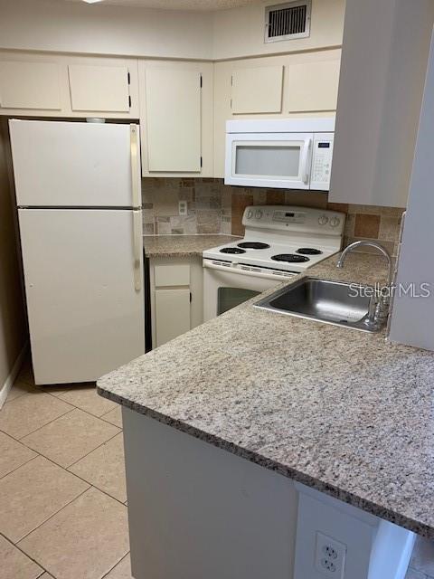 SOUTHPOINTE CONDO - Residential Lease