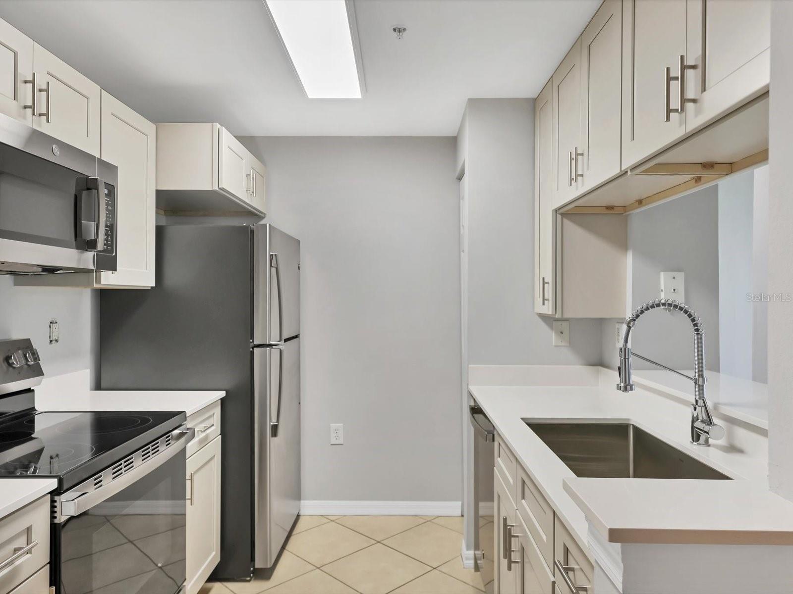 LAS PALMAS OF SARASOTA - Residential Lease