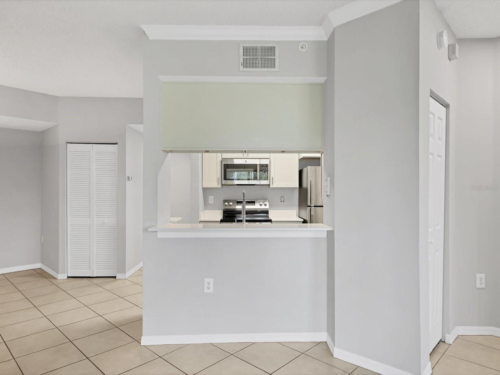 LAS PALMAS OF SARASOTA - Residential Lease