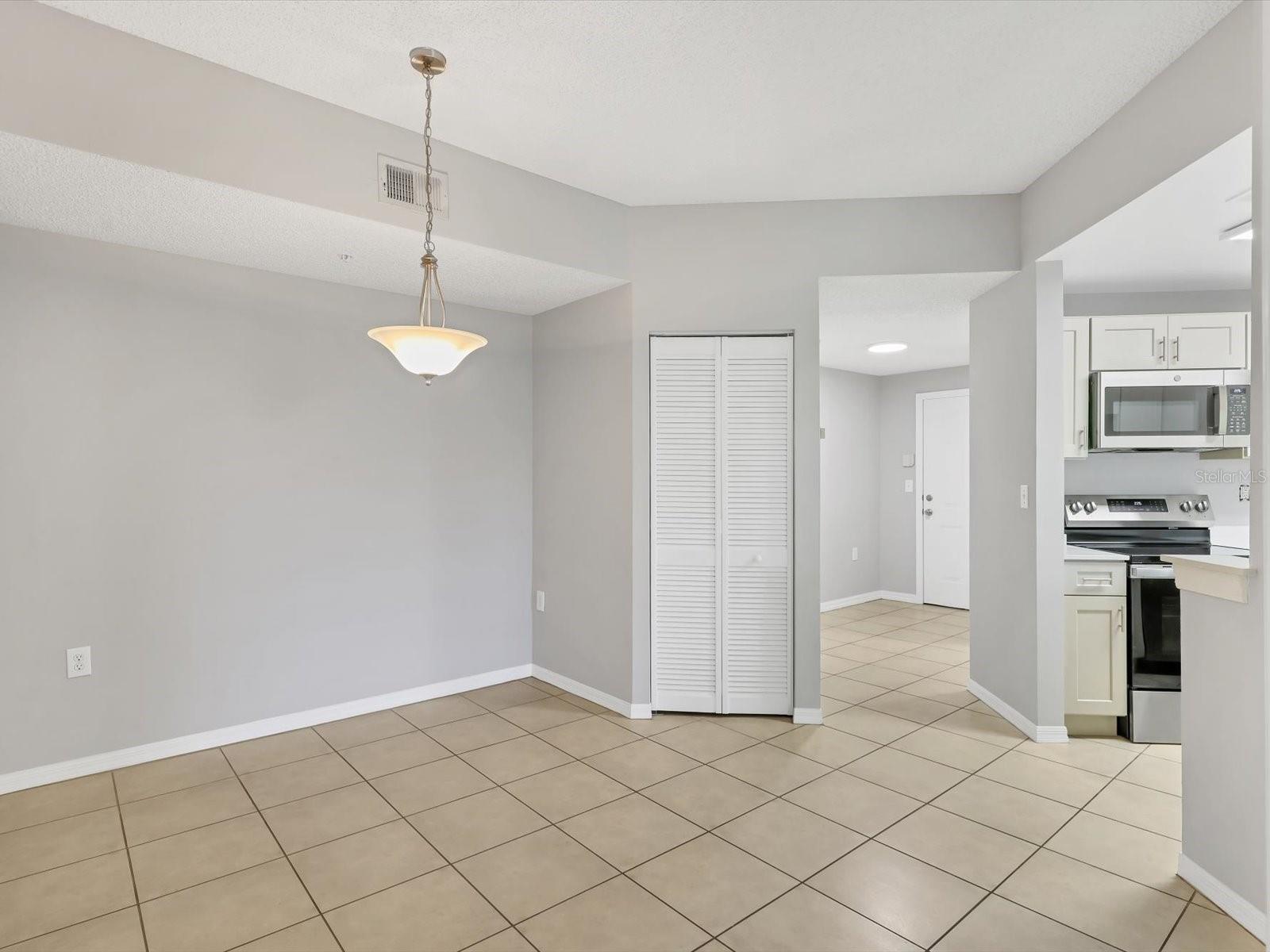 LAS PALMAS OF SARASOTA - Residential Lease