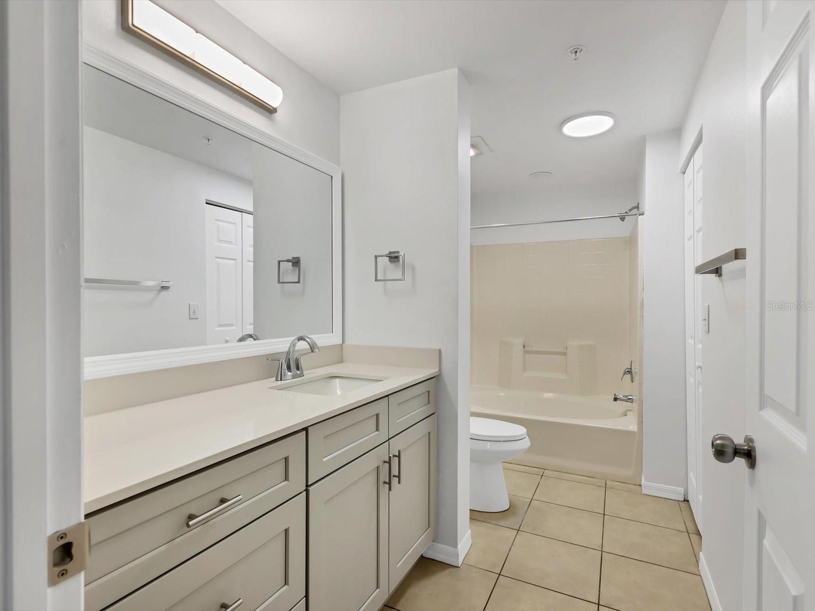 LAS PALMAS OF SARASOTA - Residential Lease