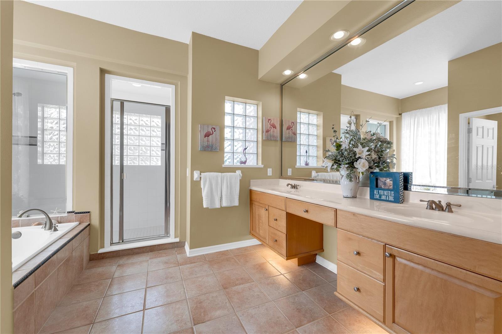 NORTH BAY SEC 04 - Residential