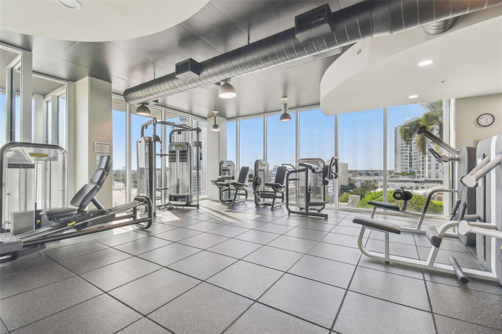 SKYPOINT A CONDO - Residential