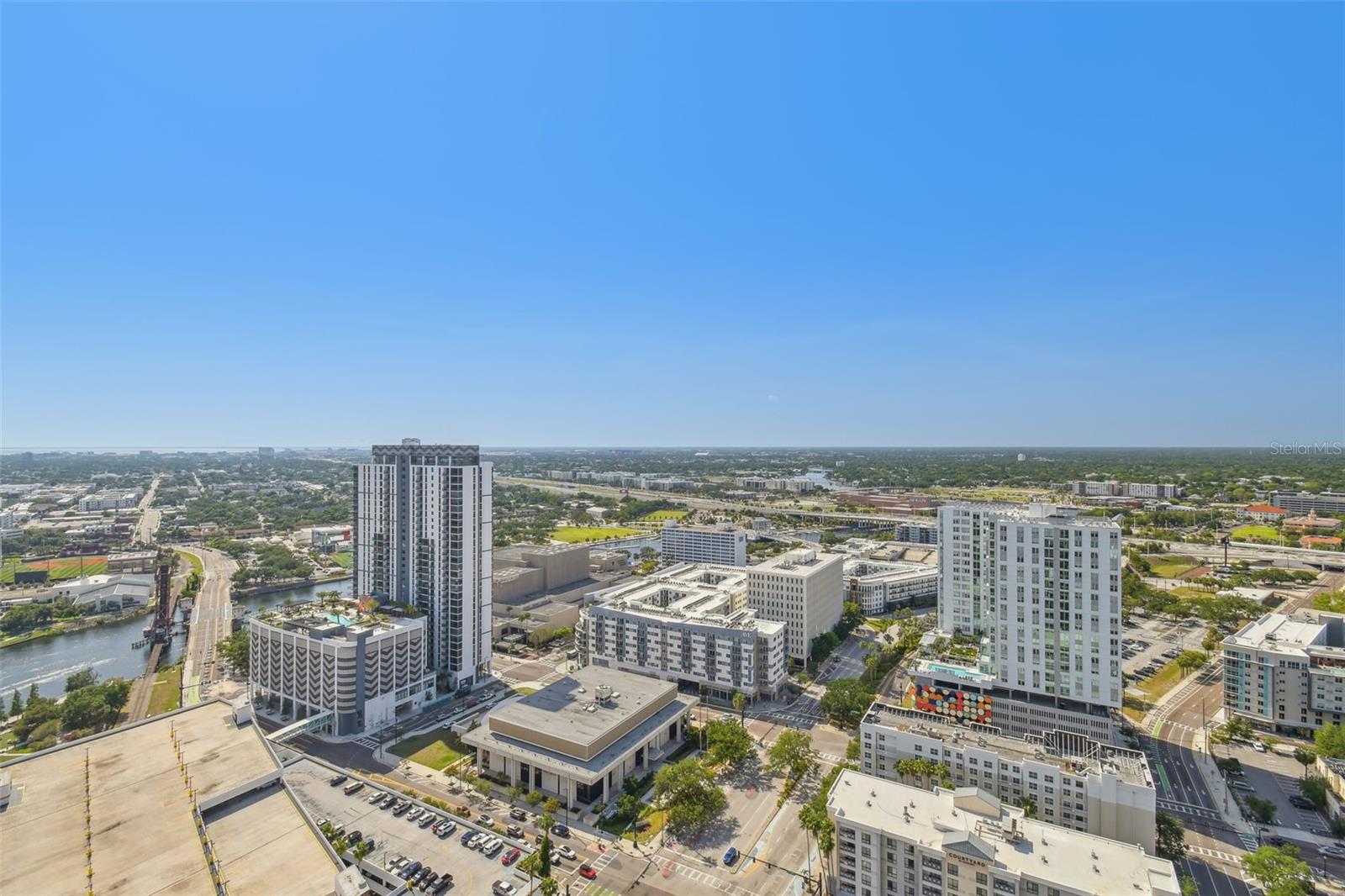 SKYPOINT A CONDO - Residential