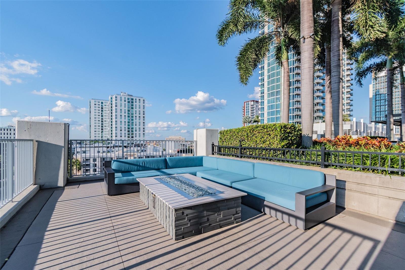 SKYPOINT A CONDO - Residential