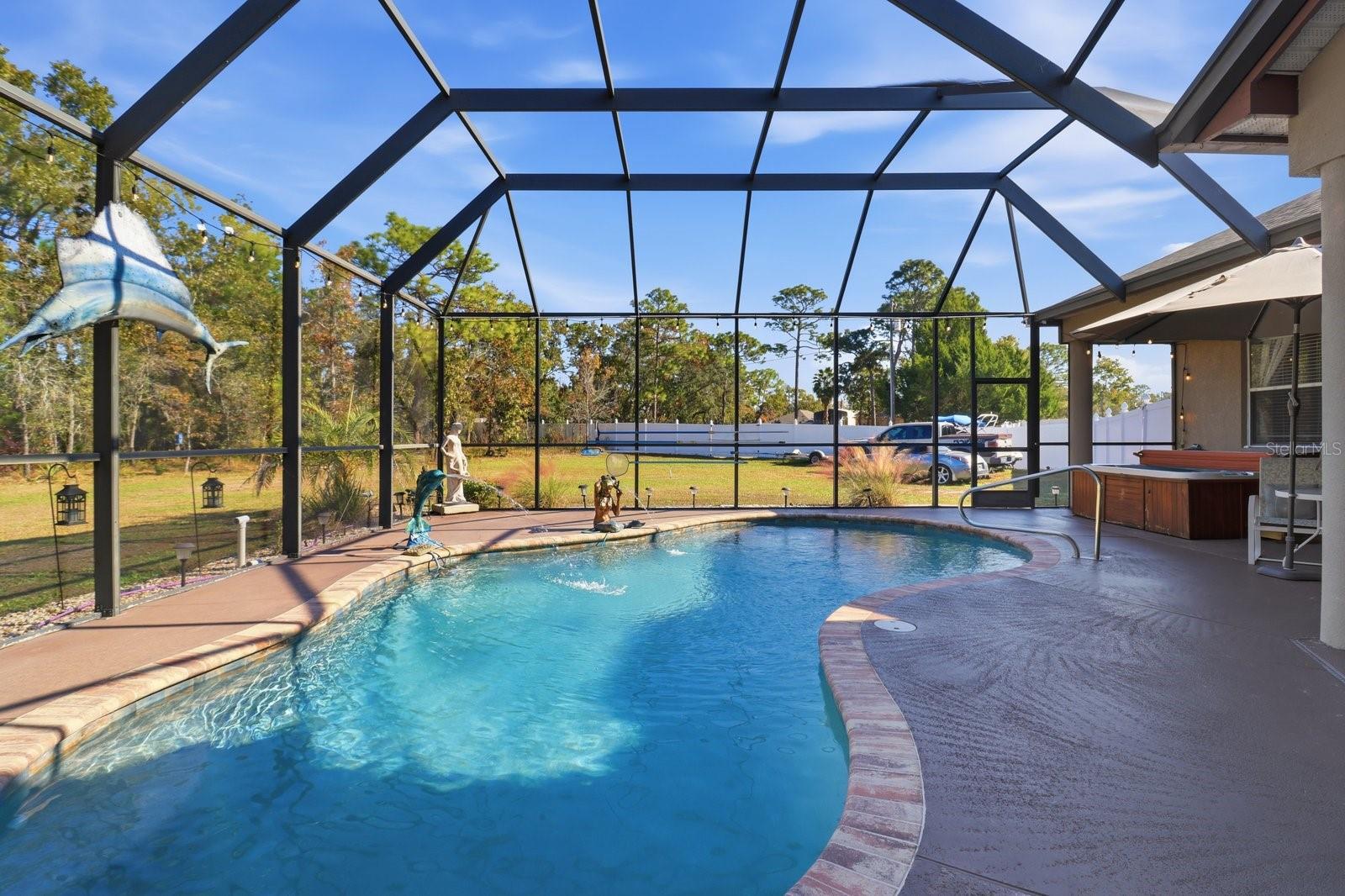 ROYAL HIGHLANDS - Residential