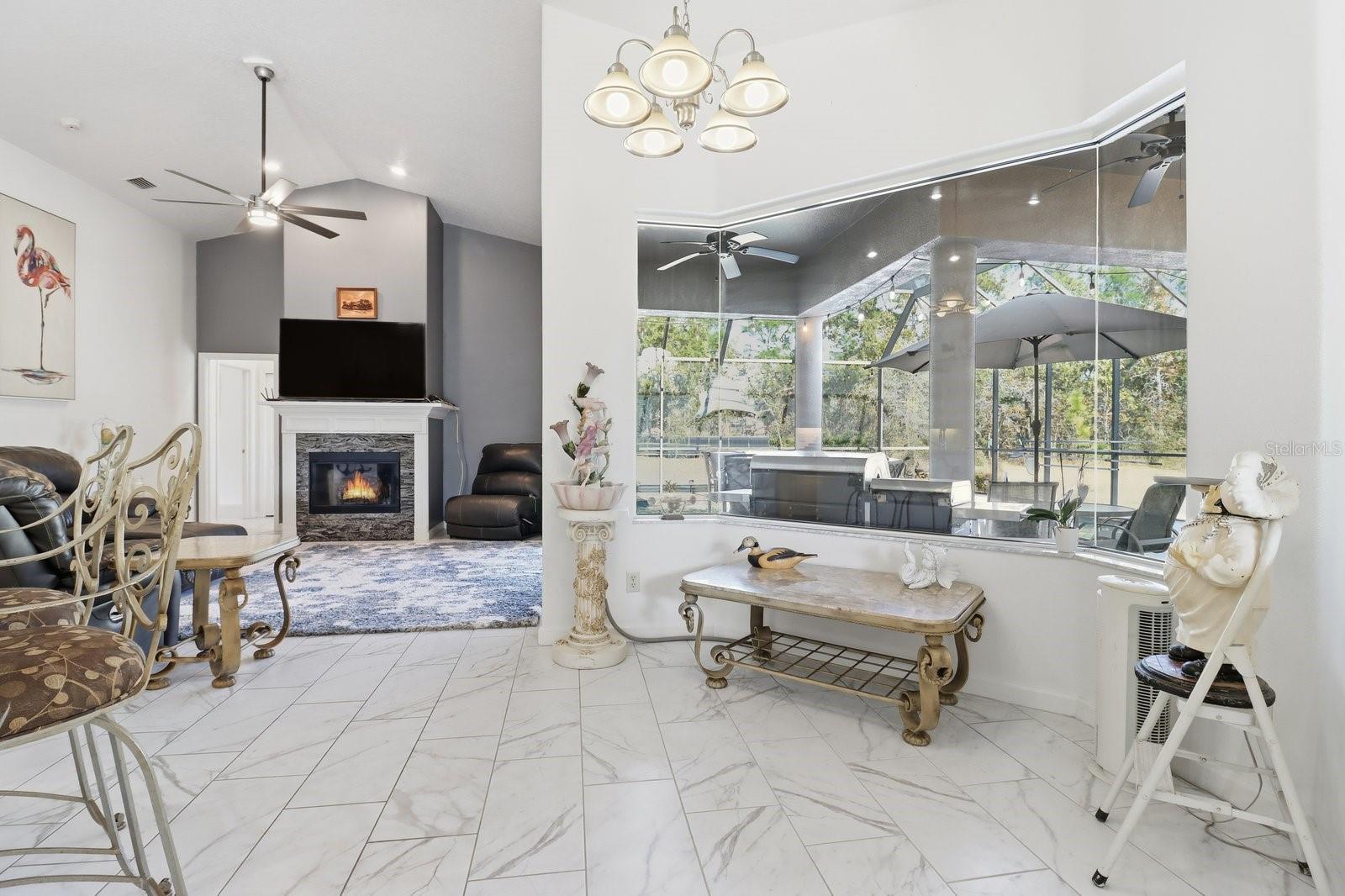 ROYAL HIGHLANDS - Residential