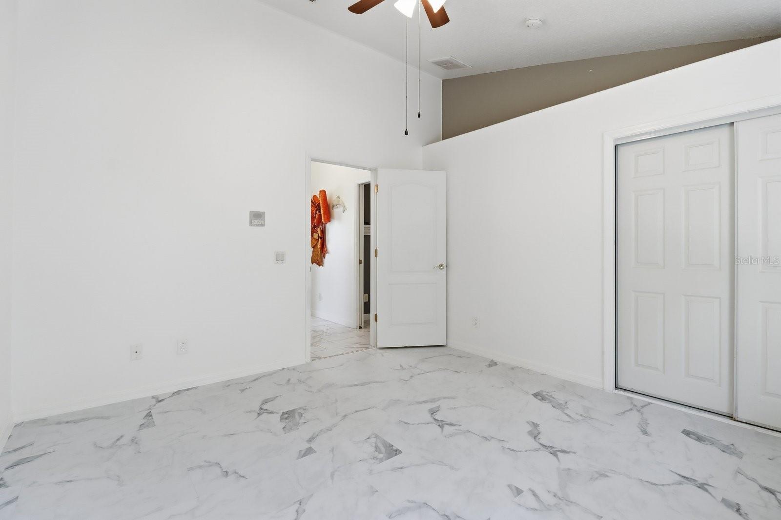 ROYAL HIGHLANDS - Residential