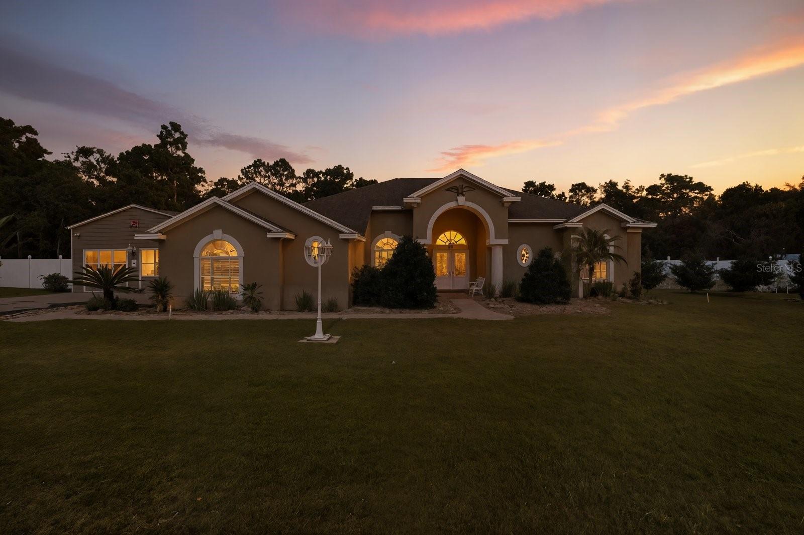 ROYAL HIGHLANDS - Residential