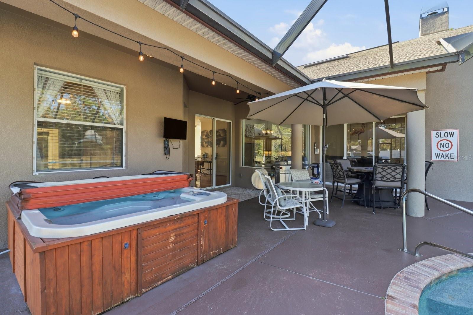 ROYAL HIGHLANDS - Residential