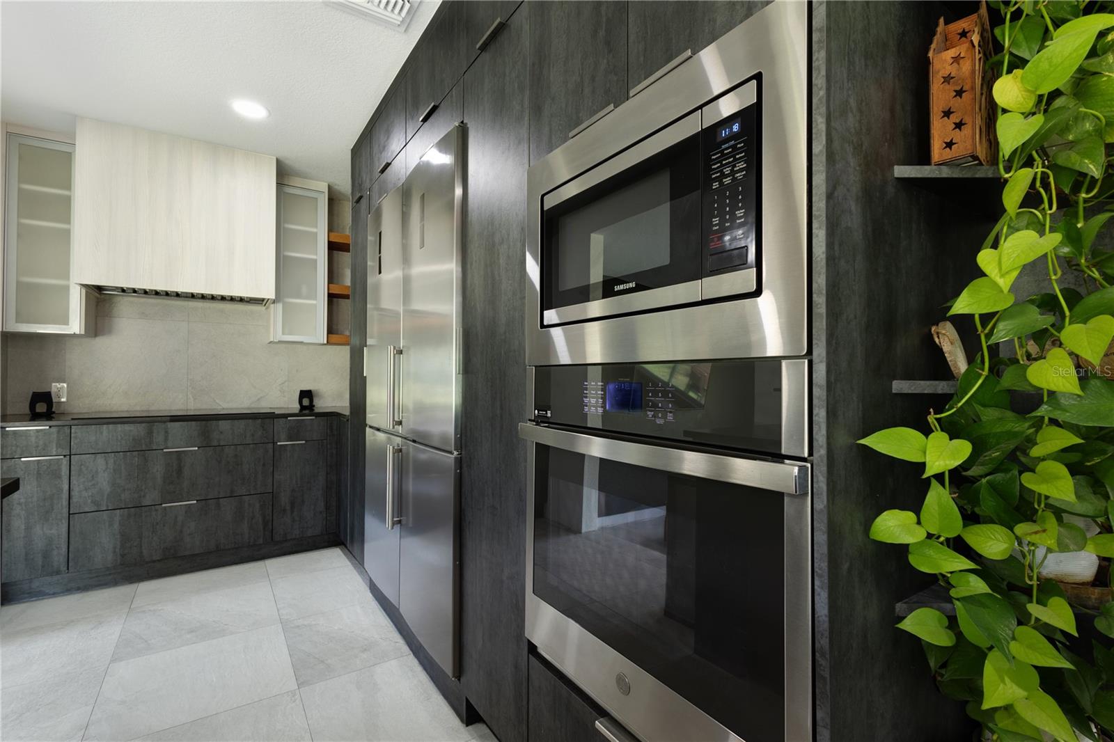 HALLAM & CO SUB - Residential