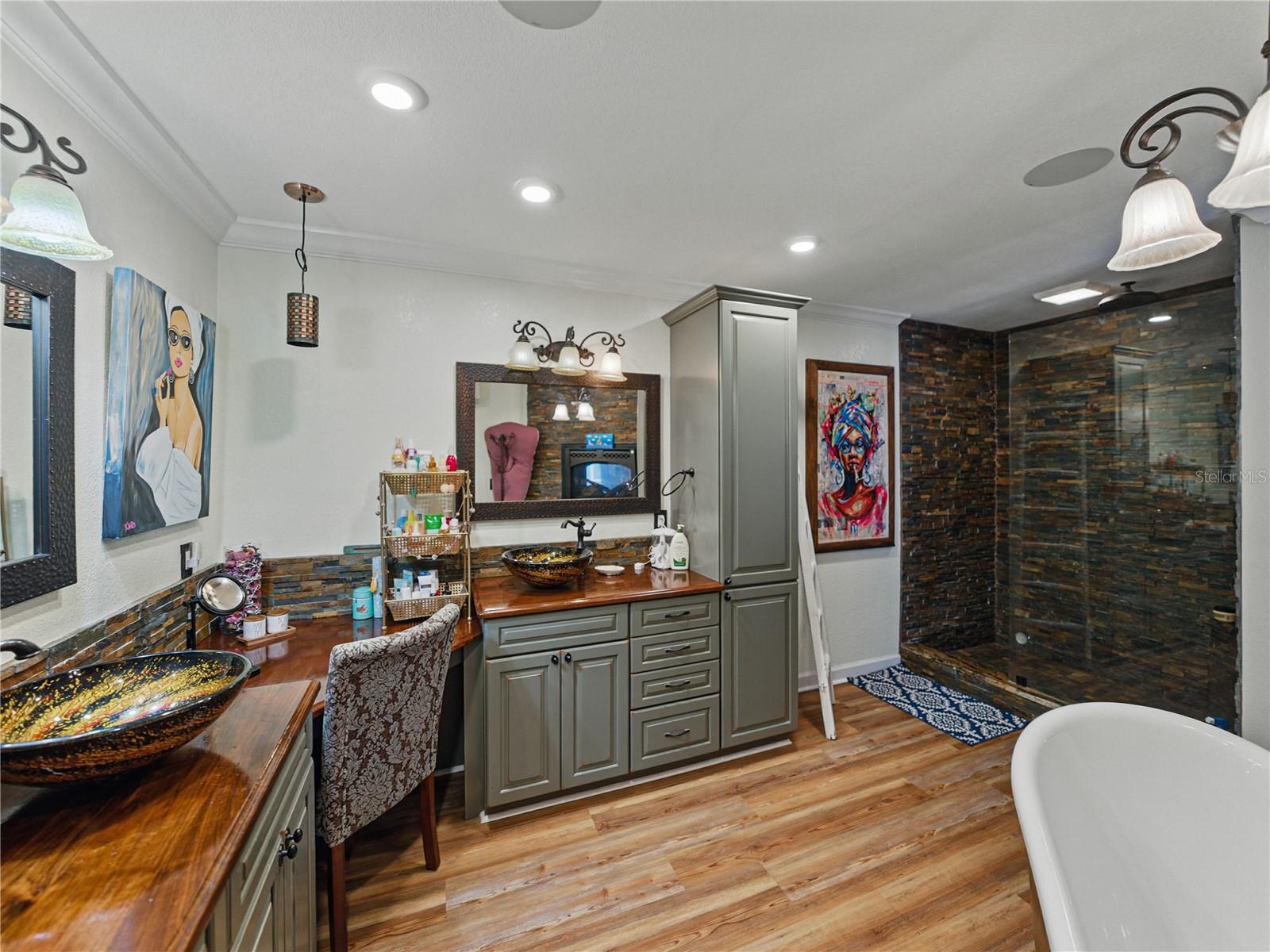 PASADENA ESTATES SEC C - Residential