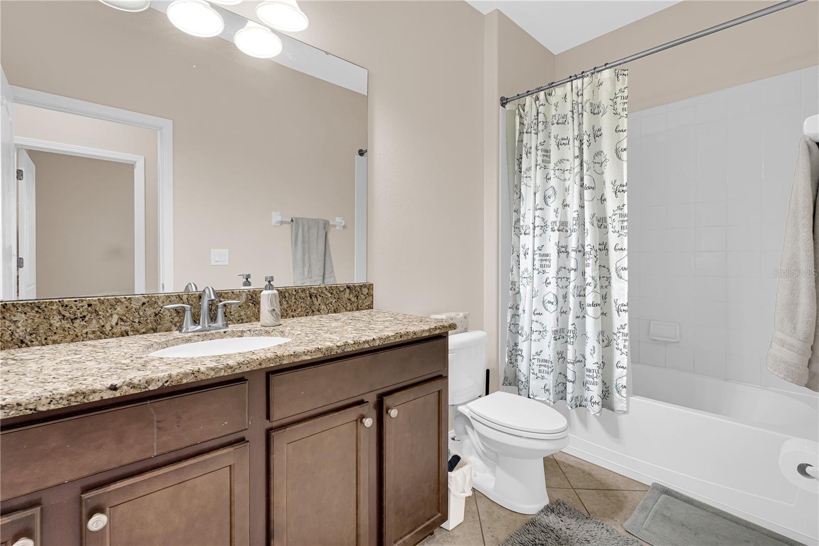 WINDEMERE SOUND PH 2 - Residential