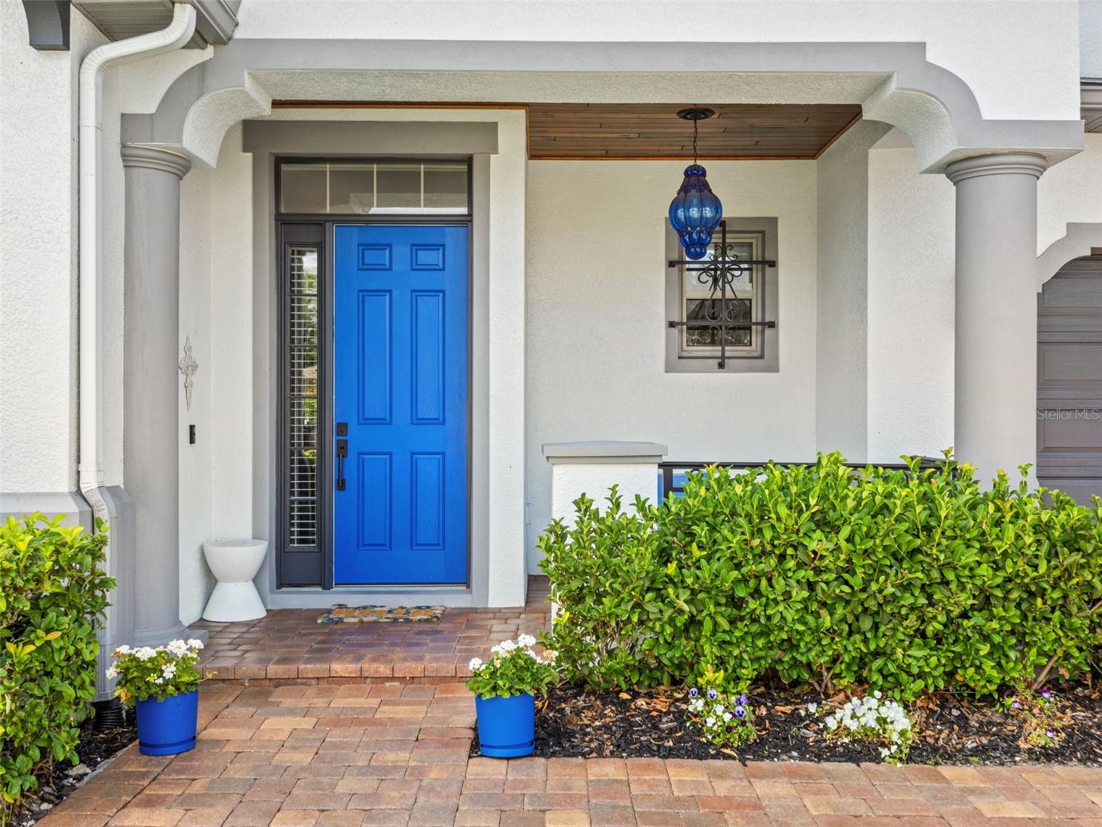 1290 ARDEN OAKS DRIVE