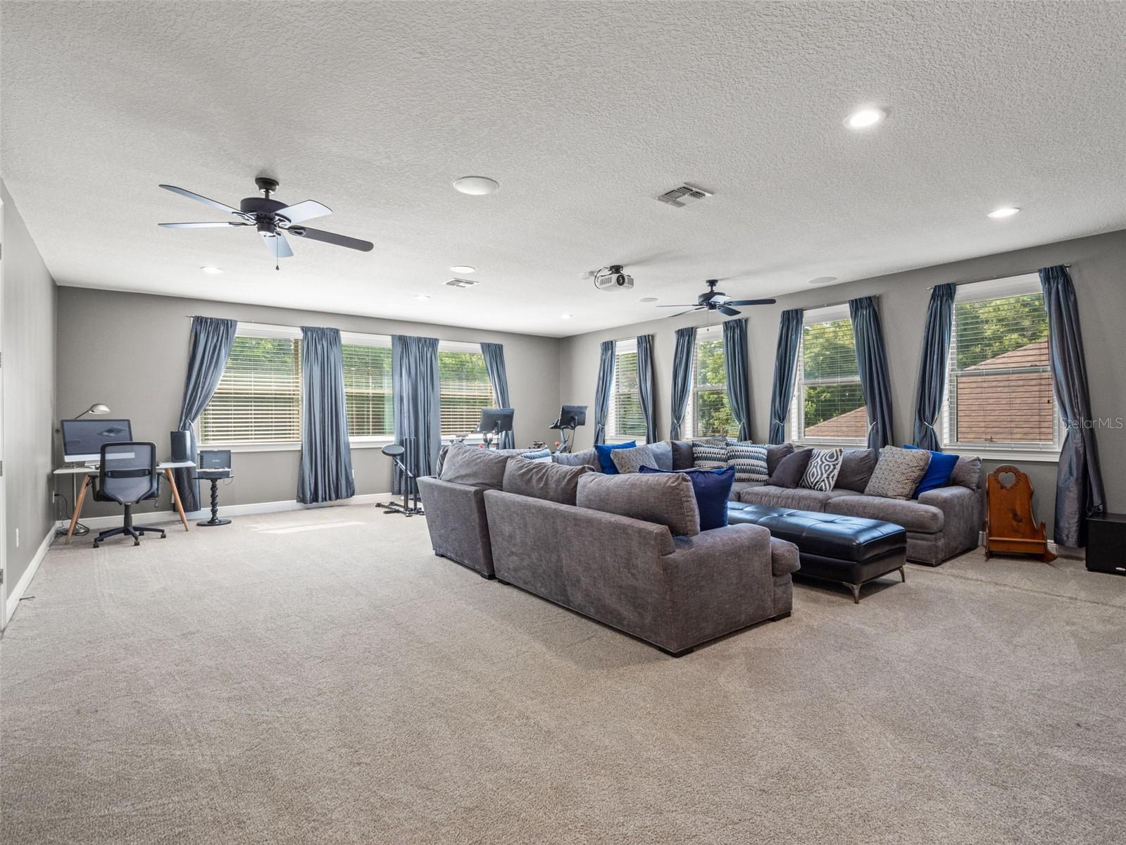 ARDEN PARK SOUTH - Residential