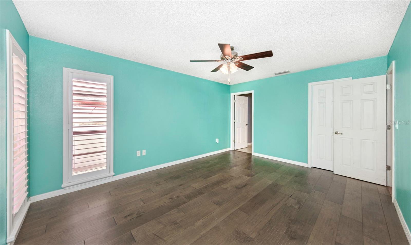 SUNSET HILLS - Residential