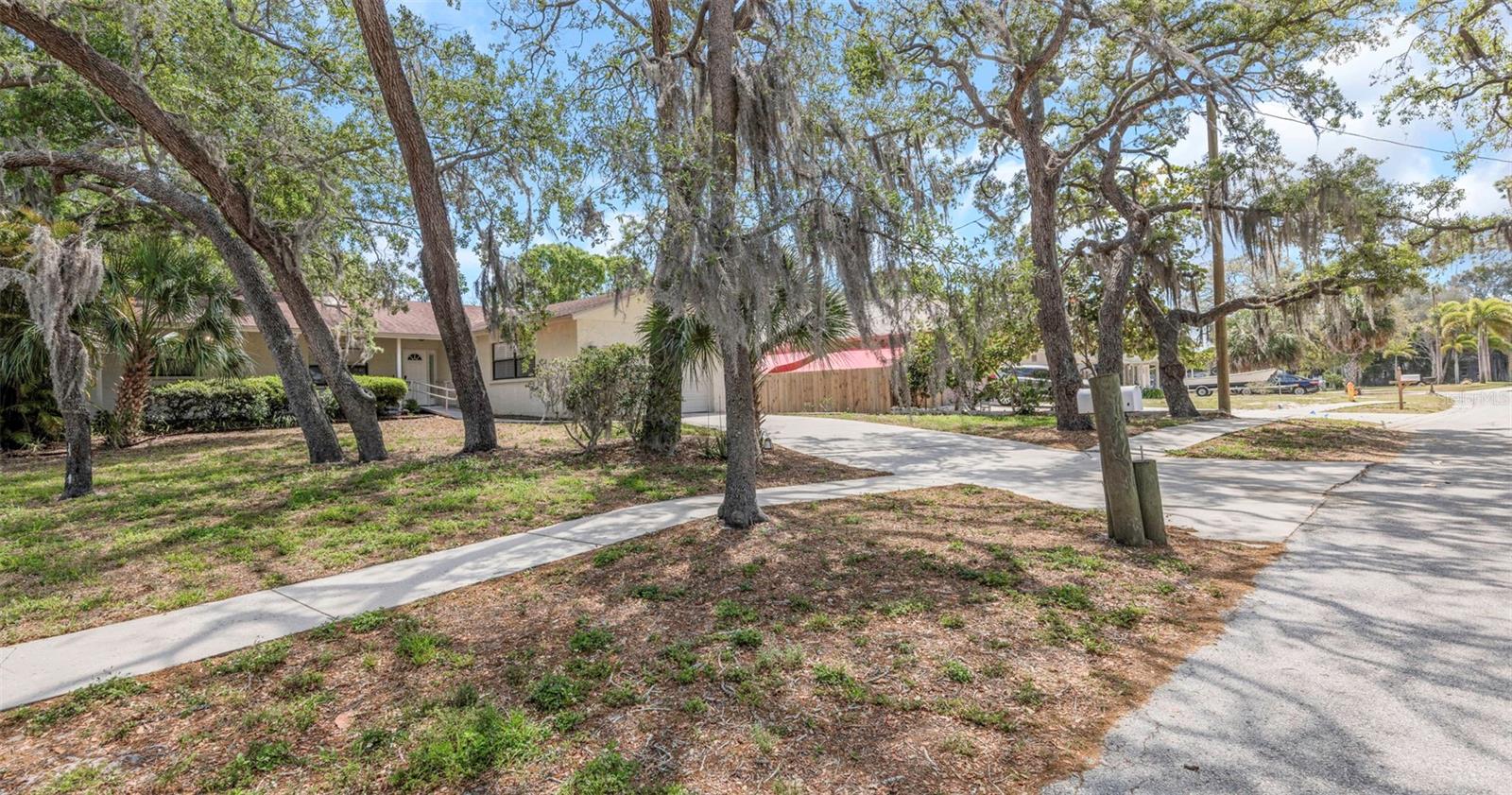 753 SEMINOLE BOULEVARD