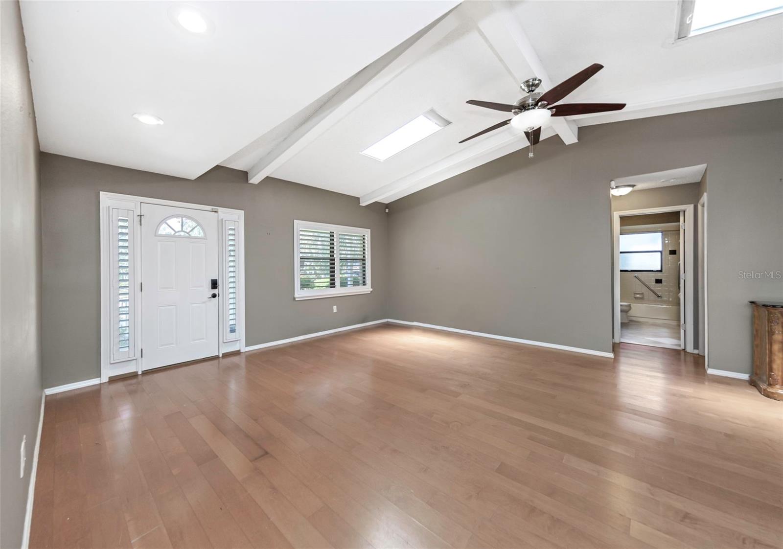 SUNSET HILLS - Residential