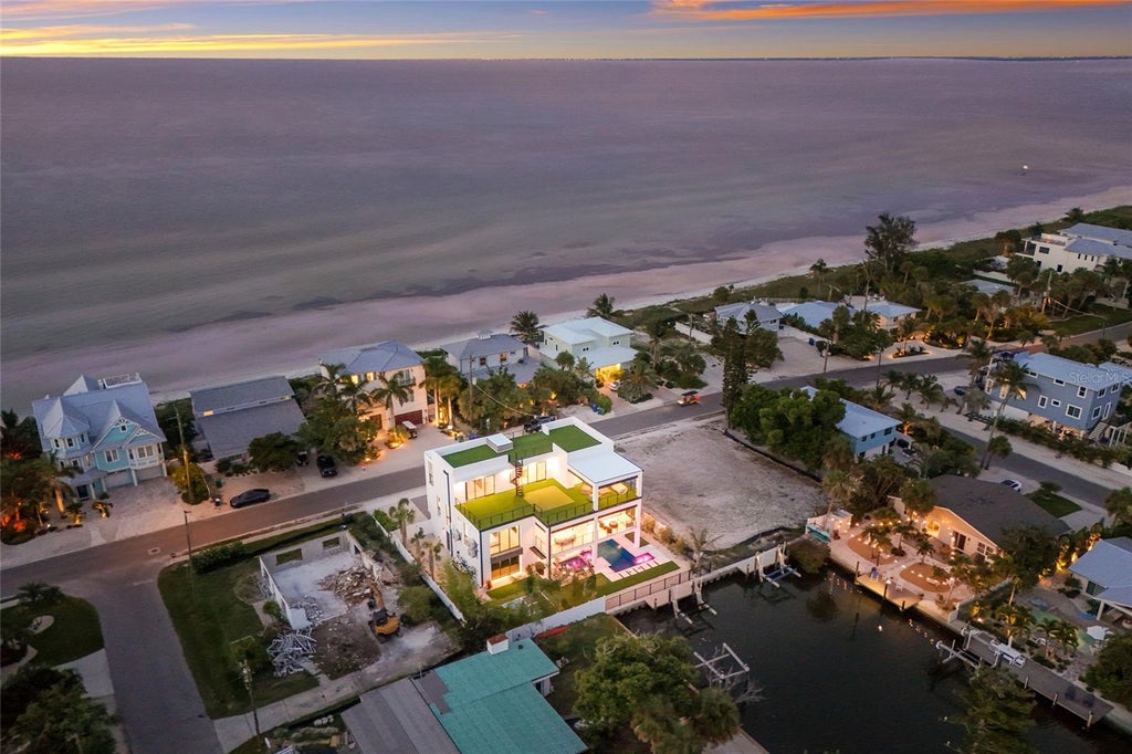 Photo of 703 S Bay Boulevard, Anna Maria, FL 34216 (MLS # A4697213)
