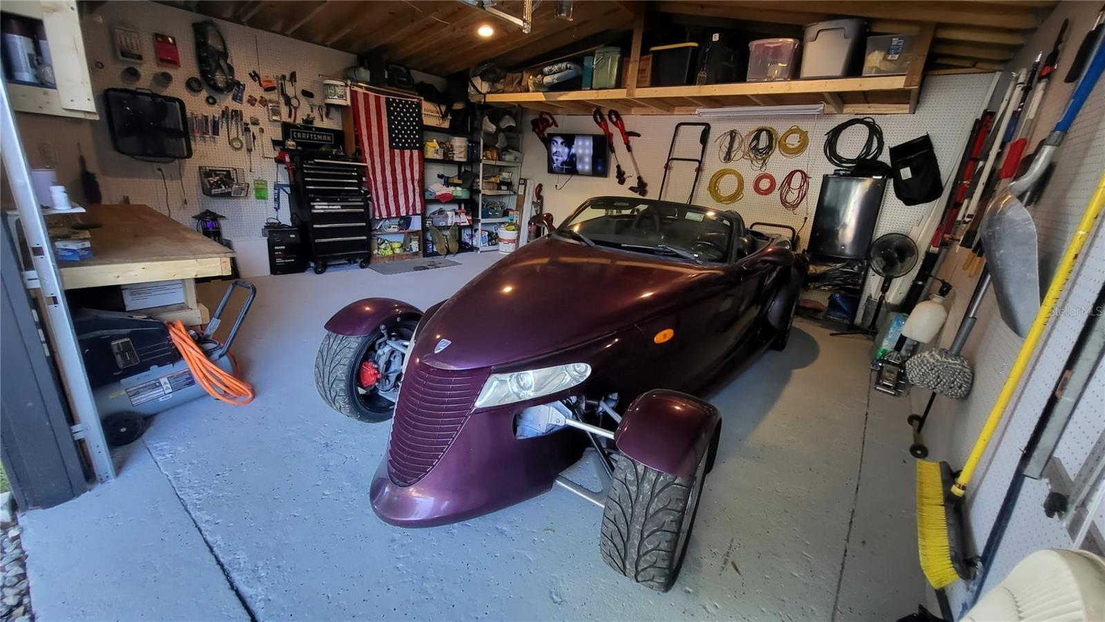 BAYNARD LEE JR 2 - Residential