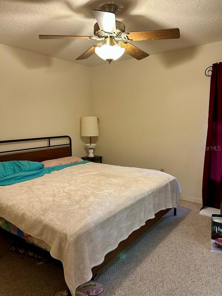 HOLIDAY ACRES UNIT 03 - Residential