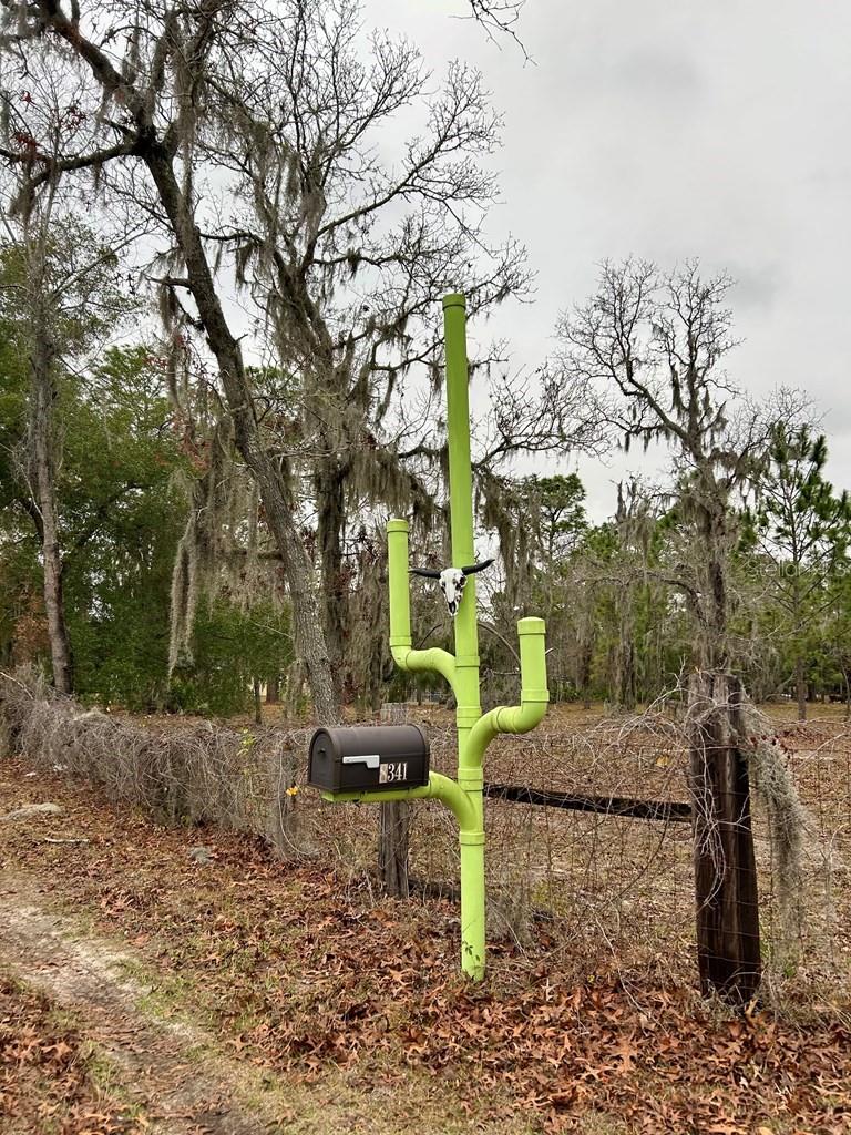 HOLIDAY ACRES UNIT 03 - Residential