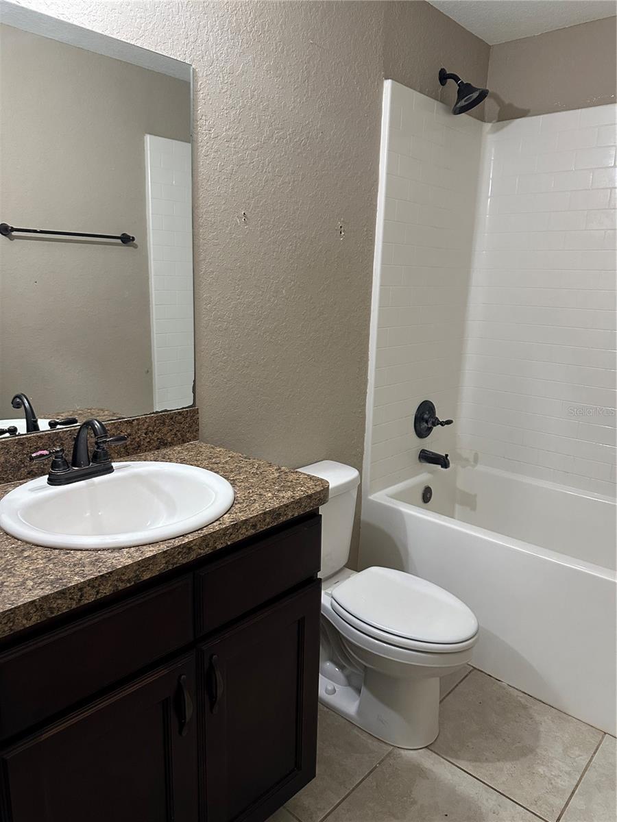 OCALA PARK ESTATE - Residential