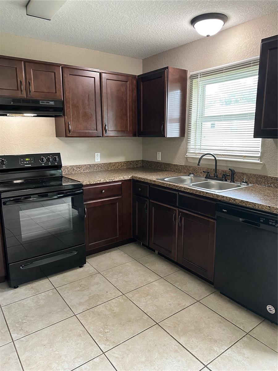 OCALA PARK ESTATE - Residential