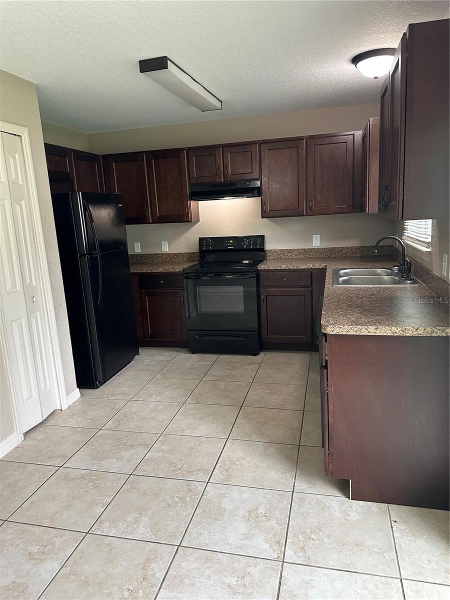 OCALA PARK ESTATE - Residential