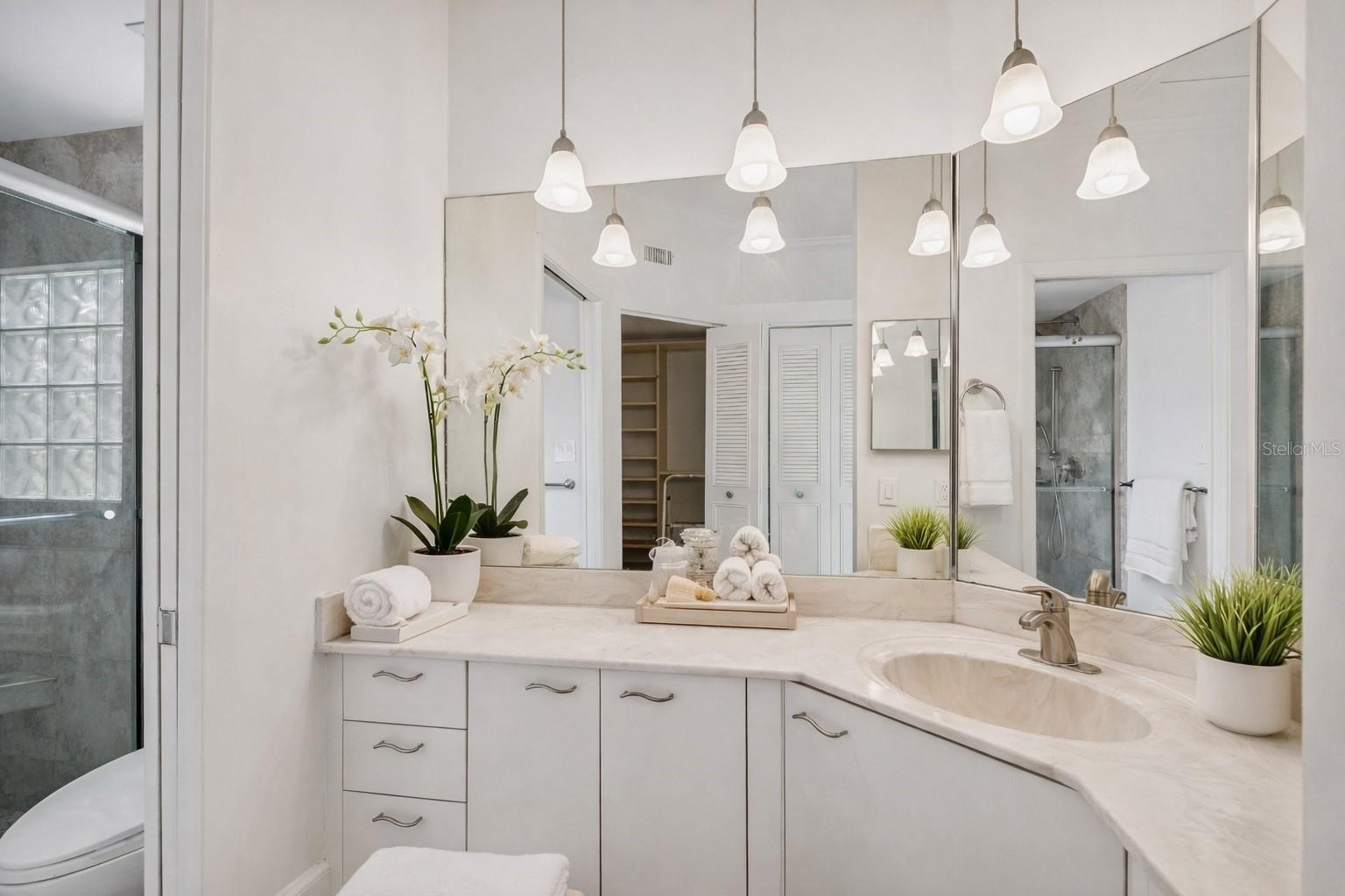 SUMNERS R H REP - Residential