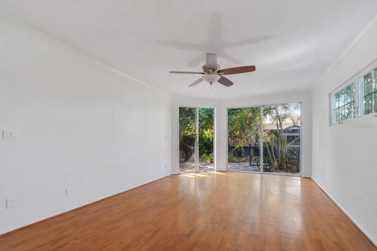 SUMNERS R H REP - Residential