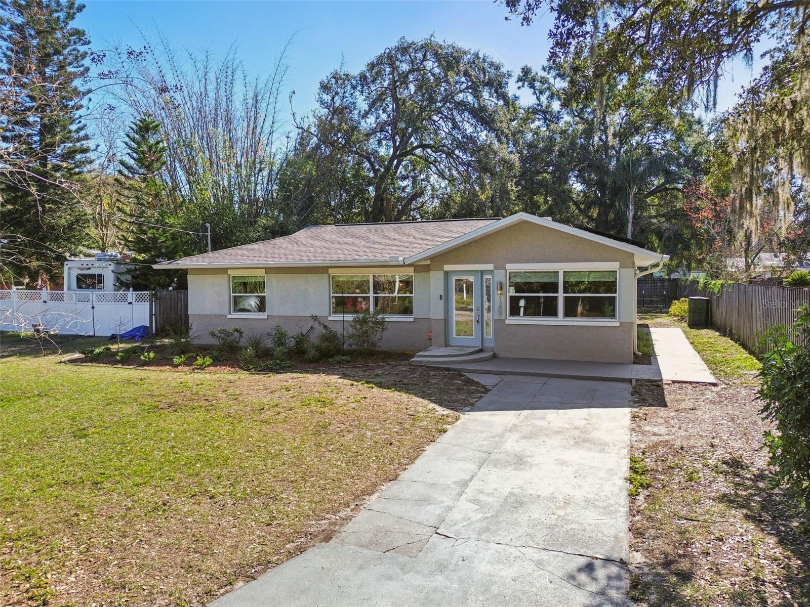 SHADY NOOK - Residential