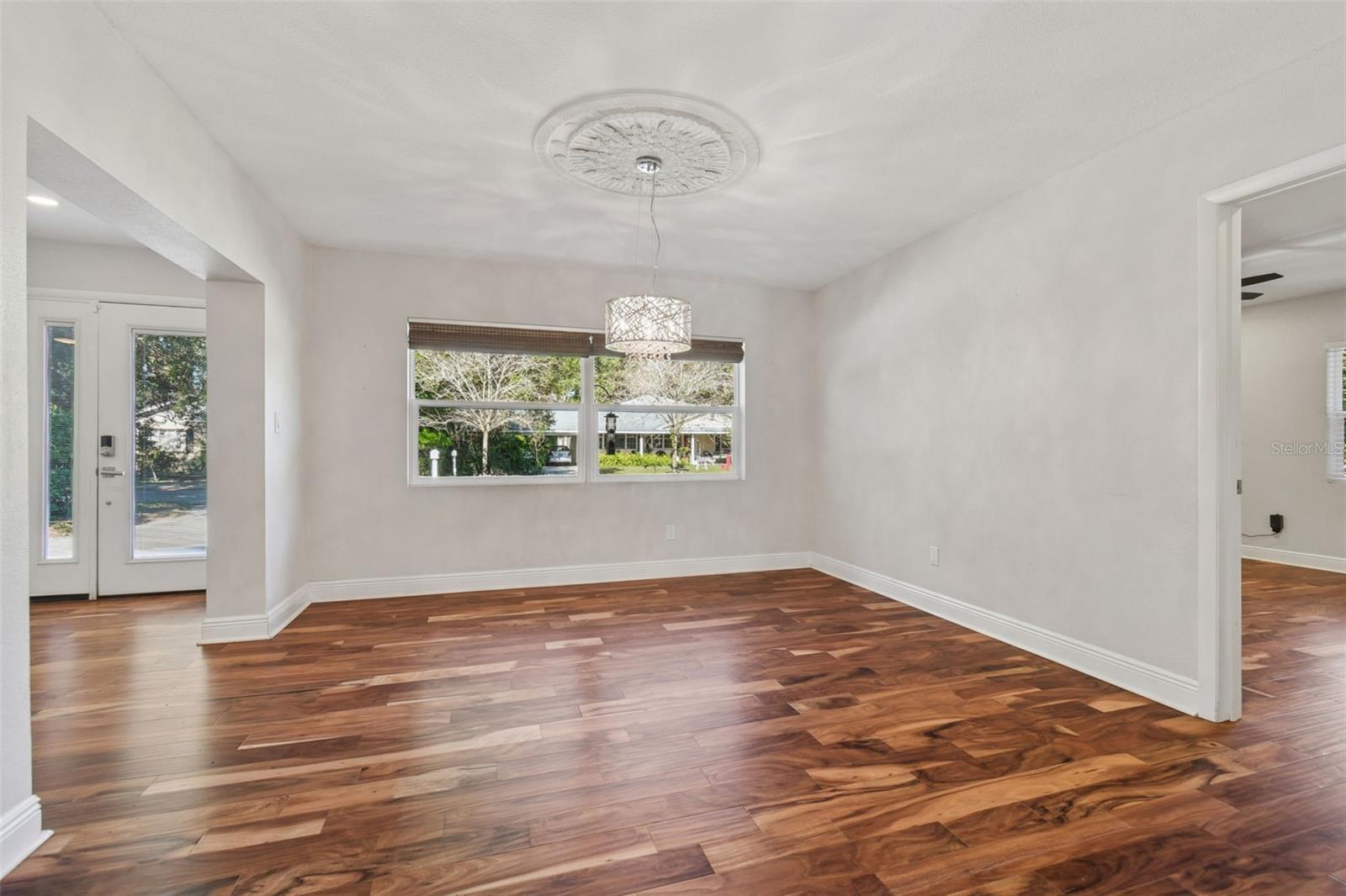 SHADY NOOK - Residential