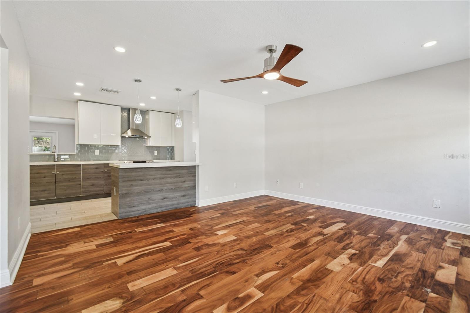 SHADY NOOK - Residential