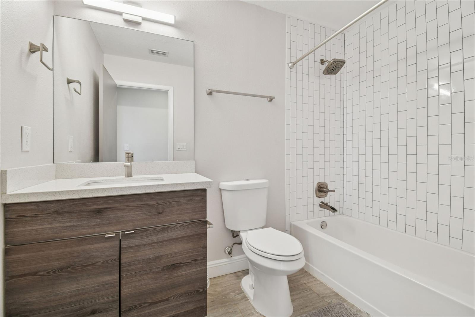 SHADY NOOK - Residential