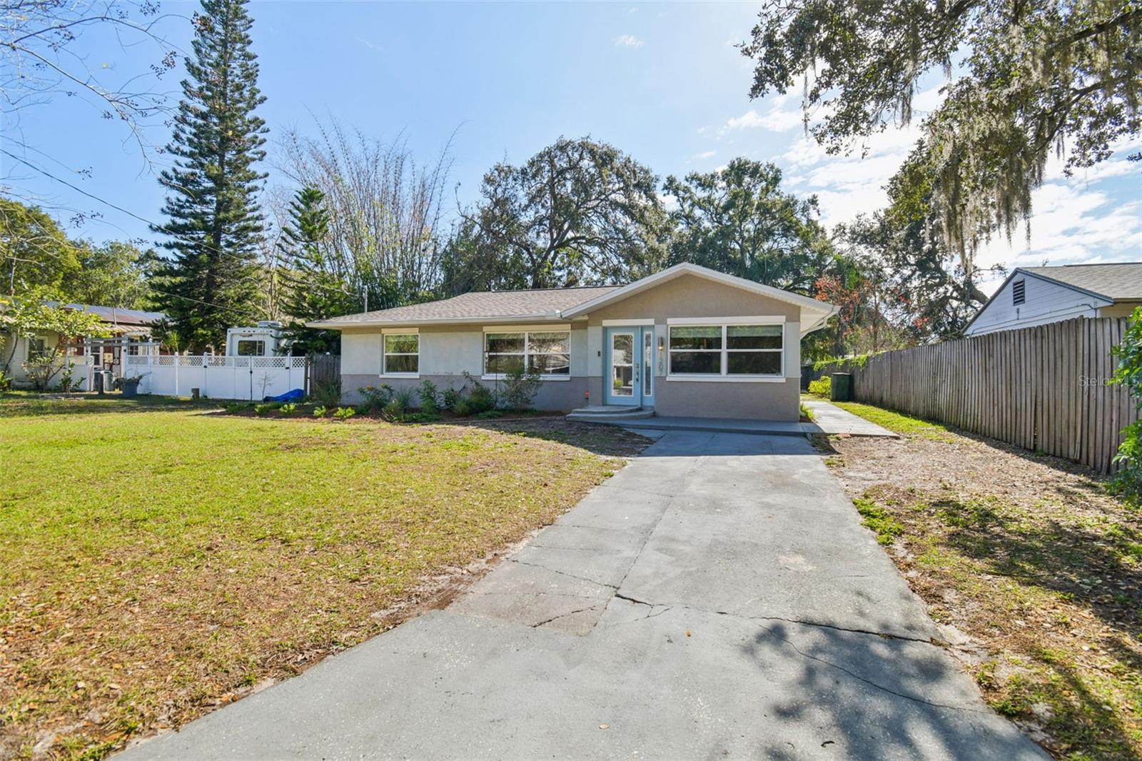 SHADY NOOK - Residential