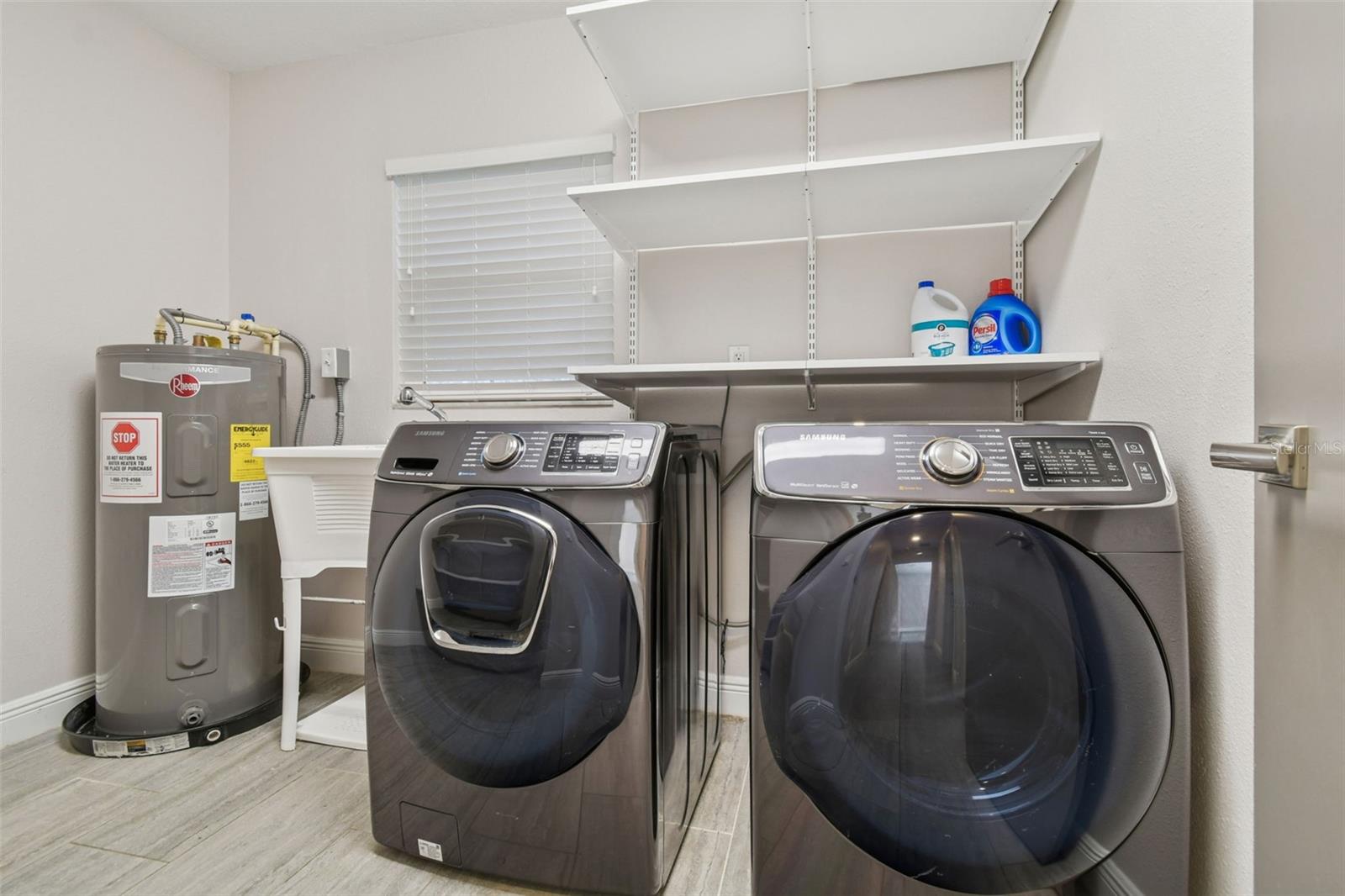 SHADY NOOK - Residential